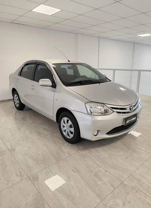 TOYOTA ETIOS 1.5 XS SEDAN 16V FLEX 4P MANUAL TOYOTA ETIOS 1.5 XS SEDAN 16V FLEX 4P MANUAL